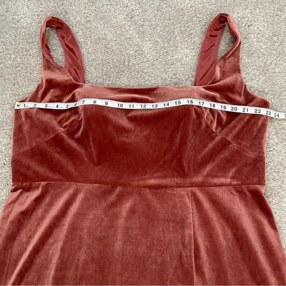 NWT Jenny Yoo Velvet Maxi Dress English Rose Size 24 - Picture 10 of 15